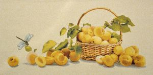 Картина гобелен "Корзина с абрикосами". Размер гобелена 70х35 см.